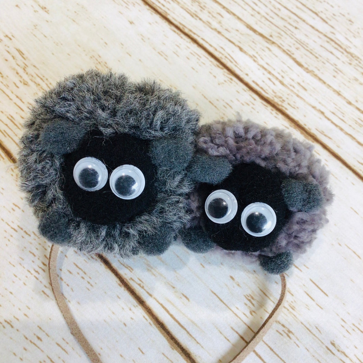 ウィズワン 干支 ひつじ カチューシャ ヒツジ 羊 ハンドメイド コスチューム アクセサリー イベント 犬 猫 男の子 女の子 おしゃれ with WaN